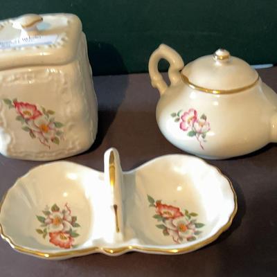 House Of Webster 5 Piece Set with gold trim