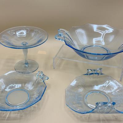 Fostoria Versailles Azure Handled Bowls And More 