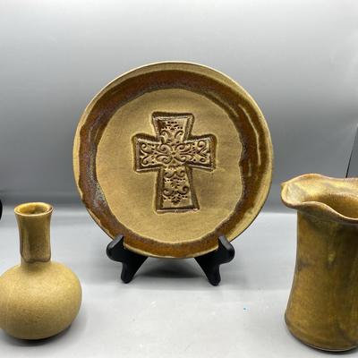 Set Of Pottery Vases And Decorative Plate 
