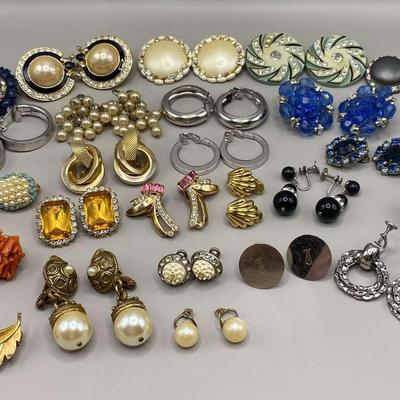 Assorted Vintage Clip On Earrings and More