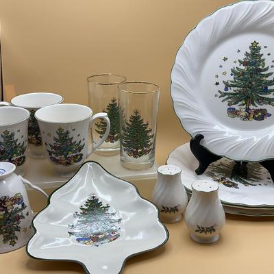 Nikko Happy Holidays Serving Pieces 