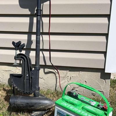Minn Kota Trolling Motor 30 Lbs Thrust And Interstate Marine/RV Battery 