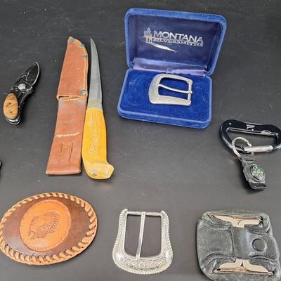8 Men's Lot - Knifes - Belt Buckles - Leather Coin Purse - Pheasants Forever Keychain/Knife
