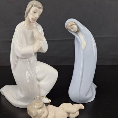 3 Piece Lladro Holy Family Nativity Set 