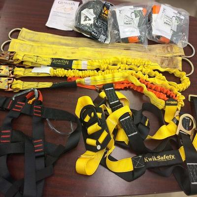 Climbing Equipment - 2 Gurdian Fall Protectors 6ft/900lbs - 2 Cross Arm Staps 