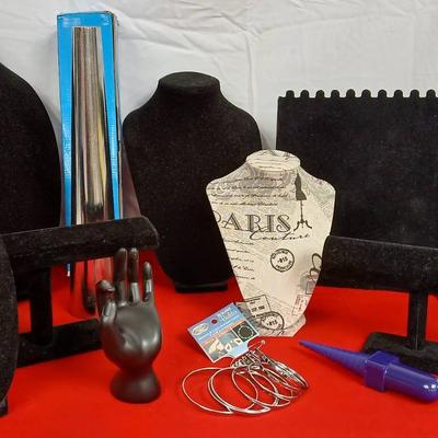 Jewelry Display Items and Sizing Items