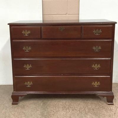 Vintage Mahogany Dresser W/ Mirror By Hungerford