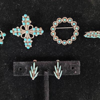 Petit Point Turquoise in Sterling 