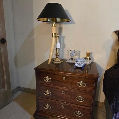 Pair of Henredon Night Stands