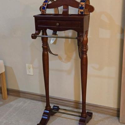 Vintage Bombay Company Valet Stand