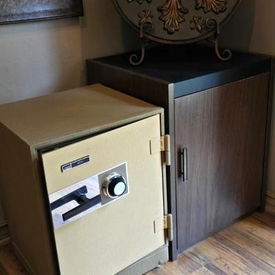 Vintage Montgomery Wards Safe