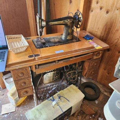 Estate sale photo