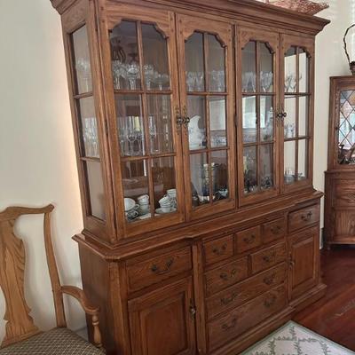 Thomasville China Cabinet