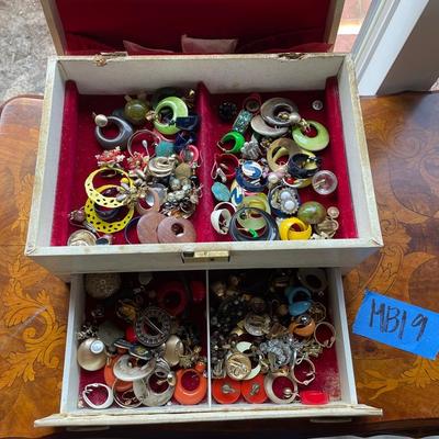 Mystery Lot 80’s Clip-on Earrings And More