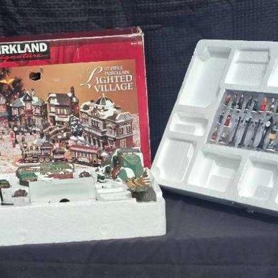Ct468 lighted village 1