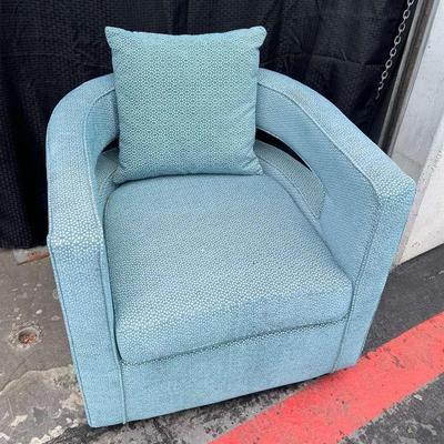 Ct350 blue chair