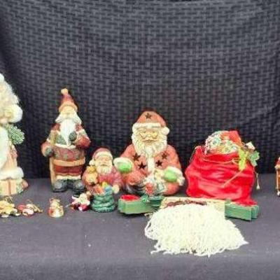 Ct444 santa s coming to town