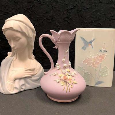 Ct338v lladro madonna bust