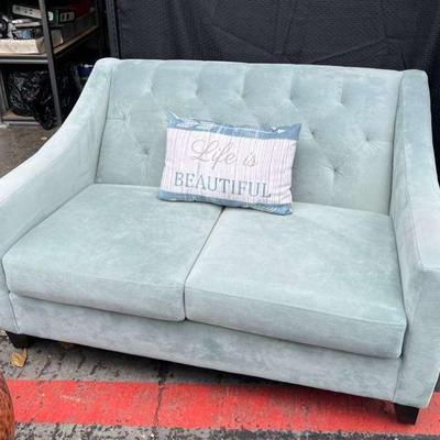 Ct359 blue couch