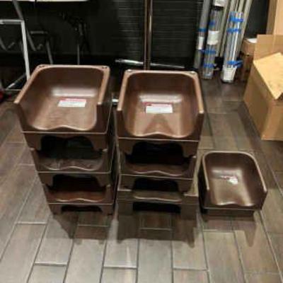 DBB161- Plastic Booster Seats 