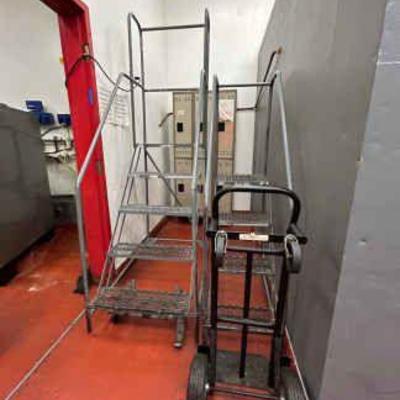 DBB560- Step Ladders And Handtruck