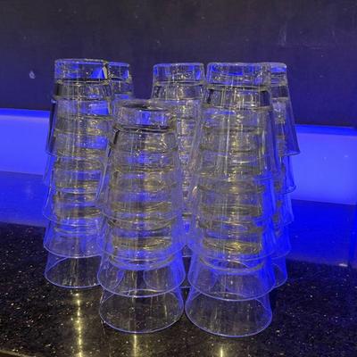 DBB114 - (39) 8 Oz Commercial Grade Beverage Glasses 