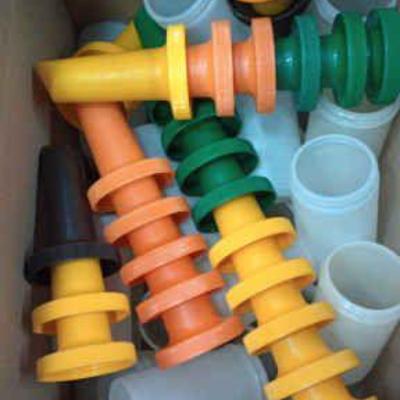 DBB300 Lot Save And Pour Plastic Juice Shakers With Spouts