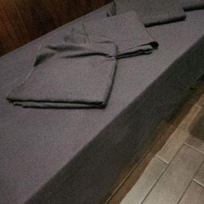 DBB024 - Set of 6 Black Fabric Table Cloths 