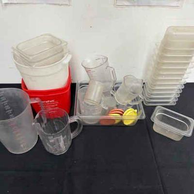 DBB477 Measuring Cups, Pails, and Storage Containers