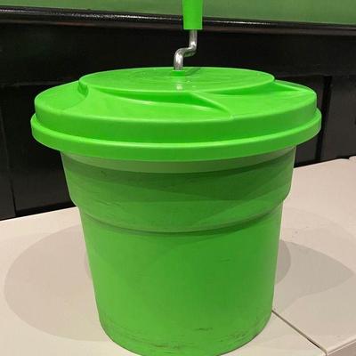 DBB253 - 5 Gallon Salad Spinner