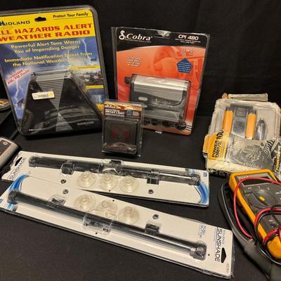 Mystery Lot: Auto Electronics + Weather Radio