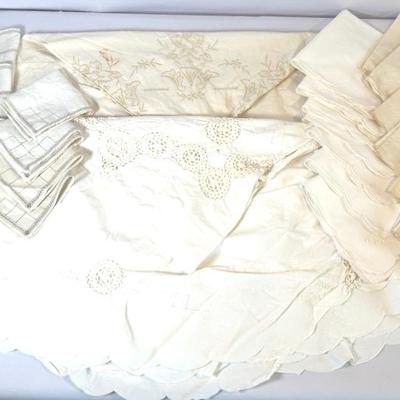 Neutral Vintage Kitchen Linens