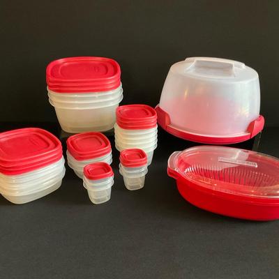 Rubbermaid Storage Containers