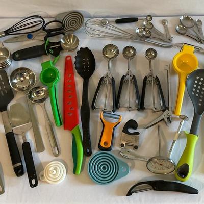 Lots Of Kitchen Gadgets 