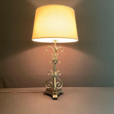 Lots Of Scrolls Lamp