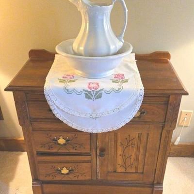 Antique Dry Sink - Lot 1 (BR3)