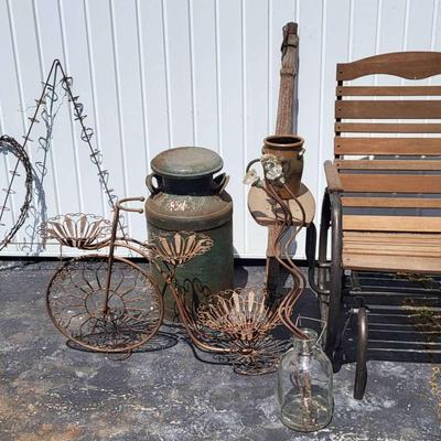 Rustic Yard Decor (feat. Glider) (MS)