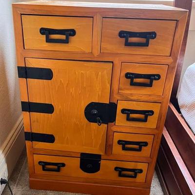 Contemporary Japanese Tanzu Cabinet