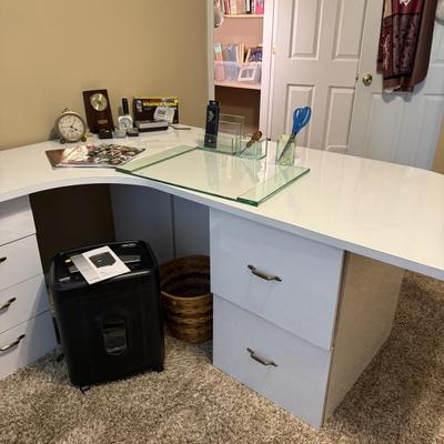 L SHAPED DESK