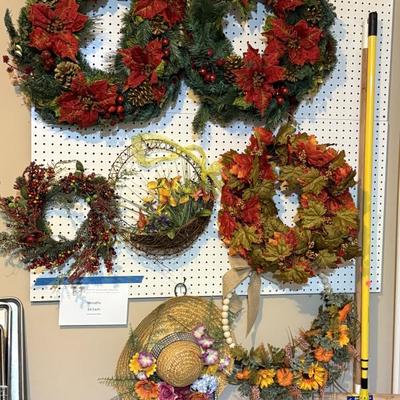 WREATHS