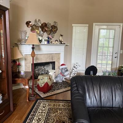 LAMPS RUGS, FLOWERS, CHRISTMAS AND MORE
