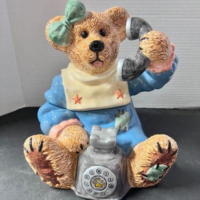 Cookie Jar Bailey Bear “Hello” Phone Tied Boyd’s Collection Ceramic 