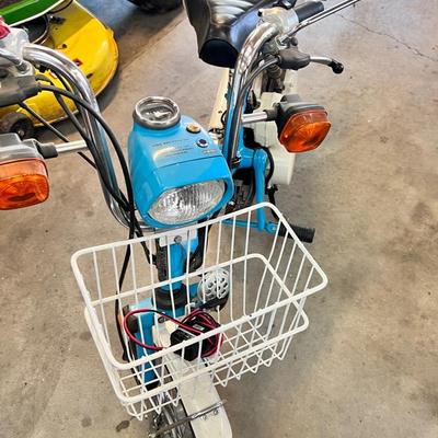 Honda Motorbike 1970s Teal Basket 