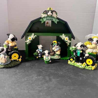 Enesco Merry Moos Figures Lot (6) Green Barn Shelf Display Tractor Frog Wedding 