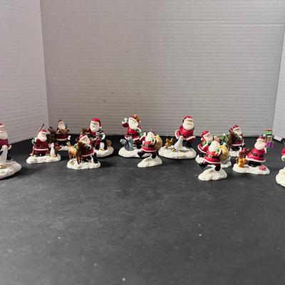 Russ Berrie Santa Ornaments Miniature Penquin Campfire Reindeer Toys Lot 