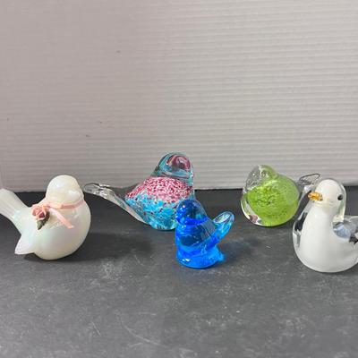 Glass Bird Paperweights Lot (5) Fenton Iridescent Opalescent, Blue Bird Happiness 