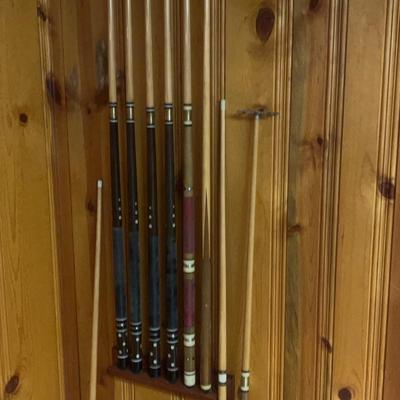 Pool Cue Sticks, Rack & Accessories