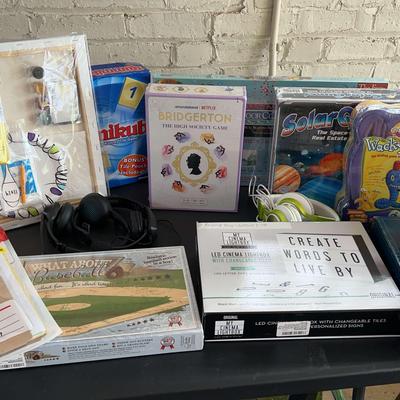 Board Games, Puzzles, And Crafts 