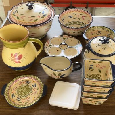 Temptations Serveware 15 Pieces
