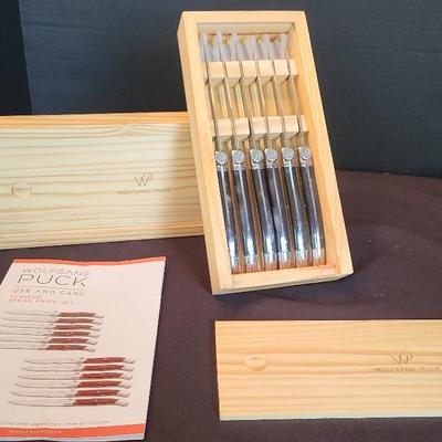 12-piece Wolfgang Puck steak knife set